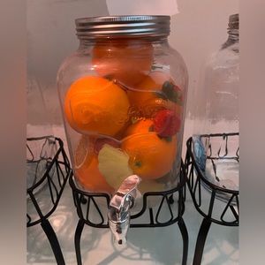 Water jar yokshire with stand  lightly used per set